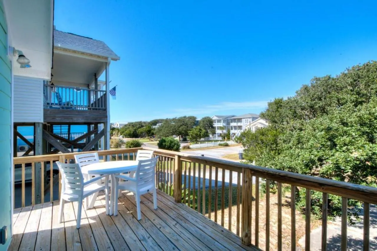 Crabby's Place Oak Island