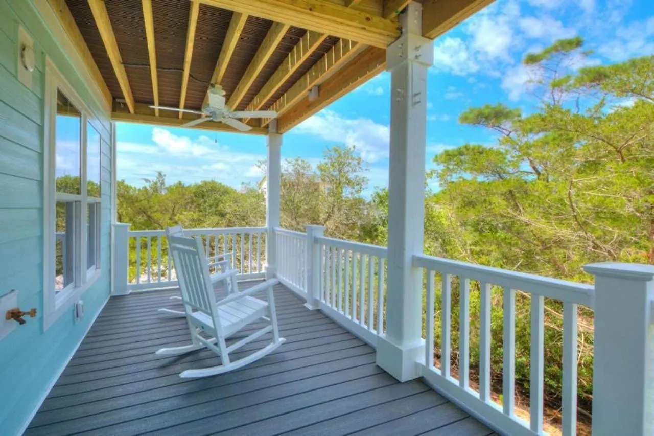 Peaceful Oaks Holiday home Oak Island