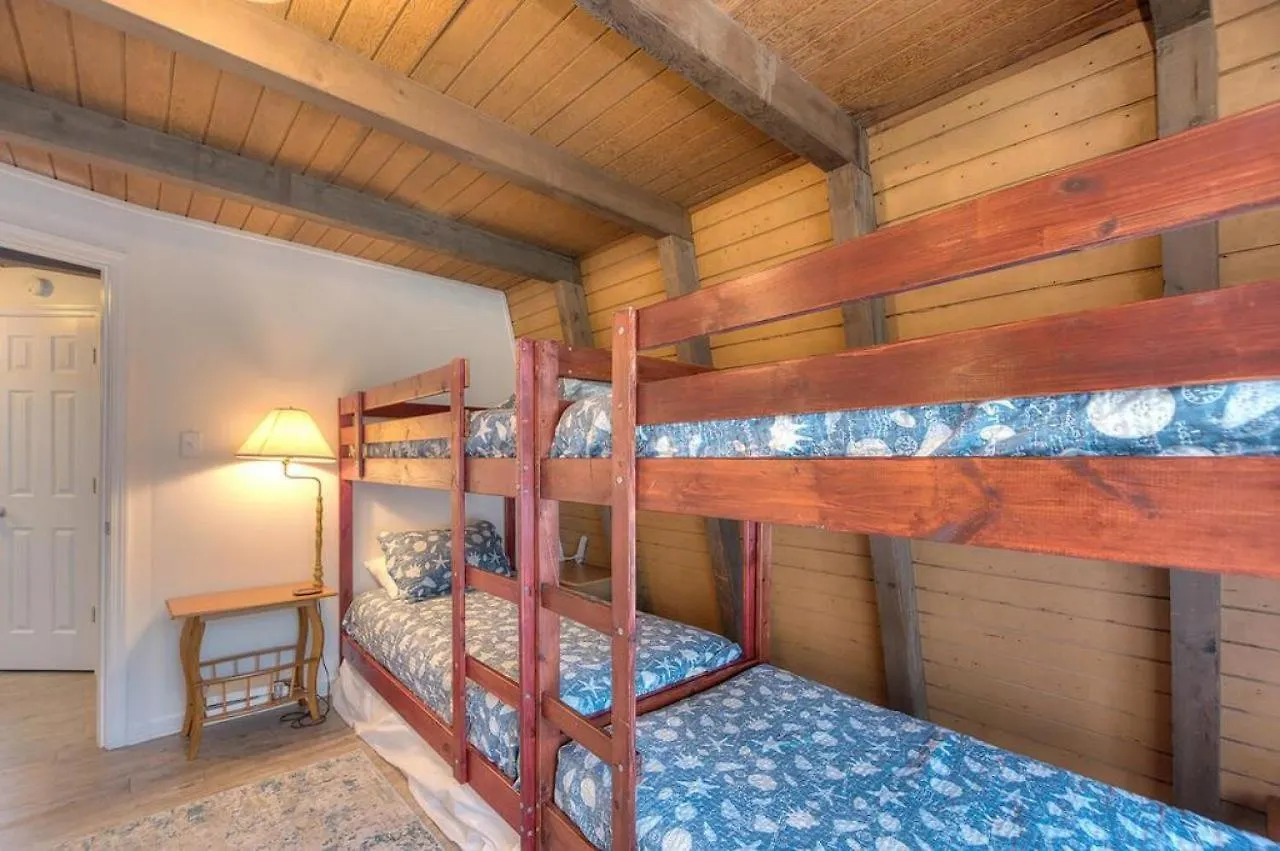 Holiday home Little Salty Oak Island