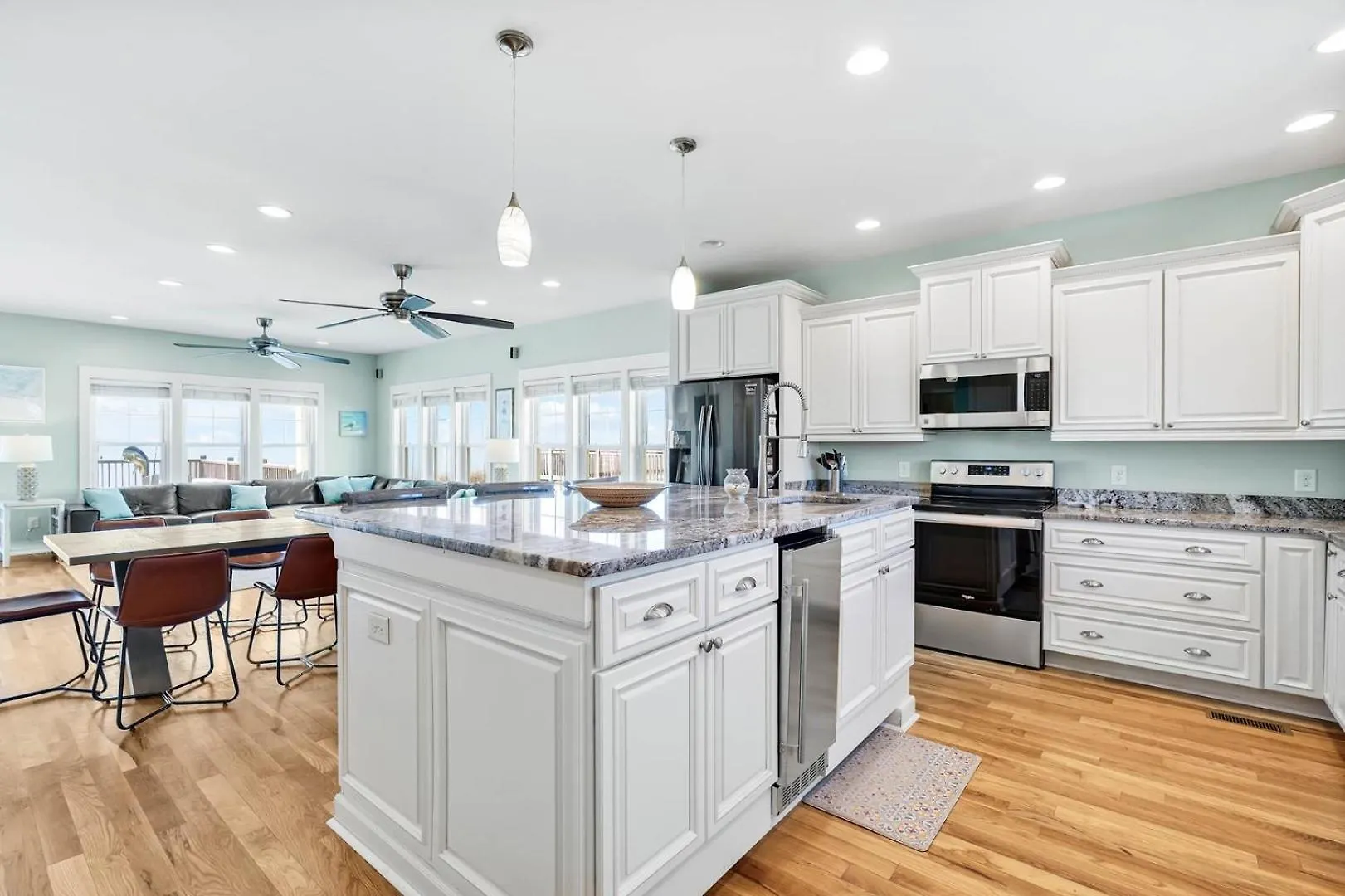Ocean's 7 Oak Island