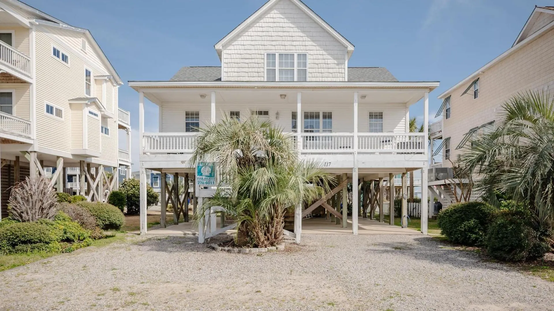 A Bit O'heaven By Oak Island