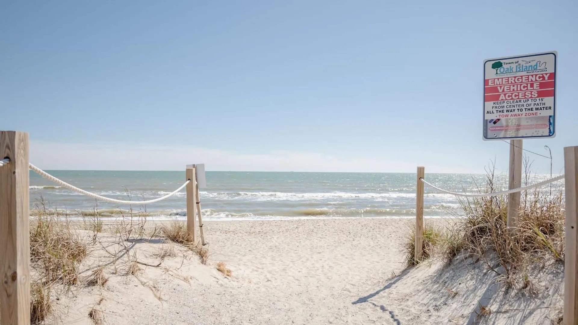 Look And Sea Oak Island