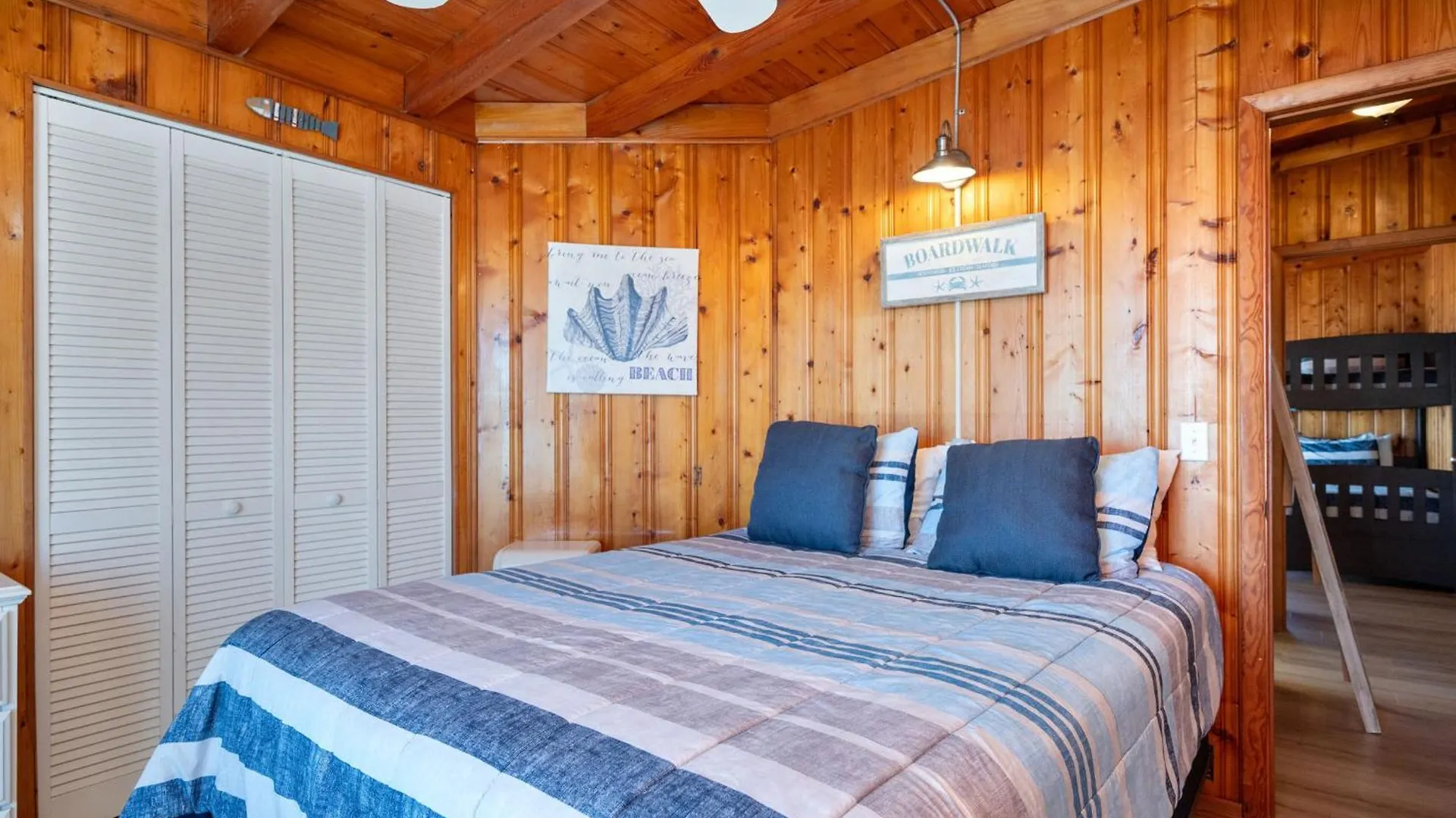 Holiday home Look And Sea Oak Island
