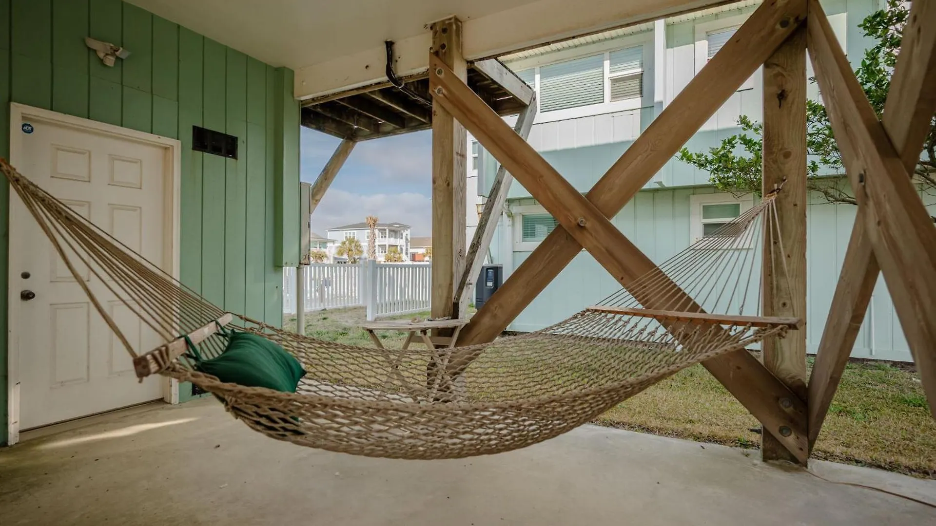 Remedy Holiday home Oak Island