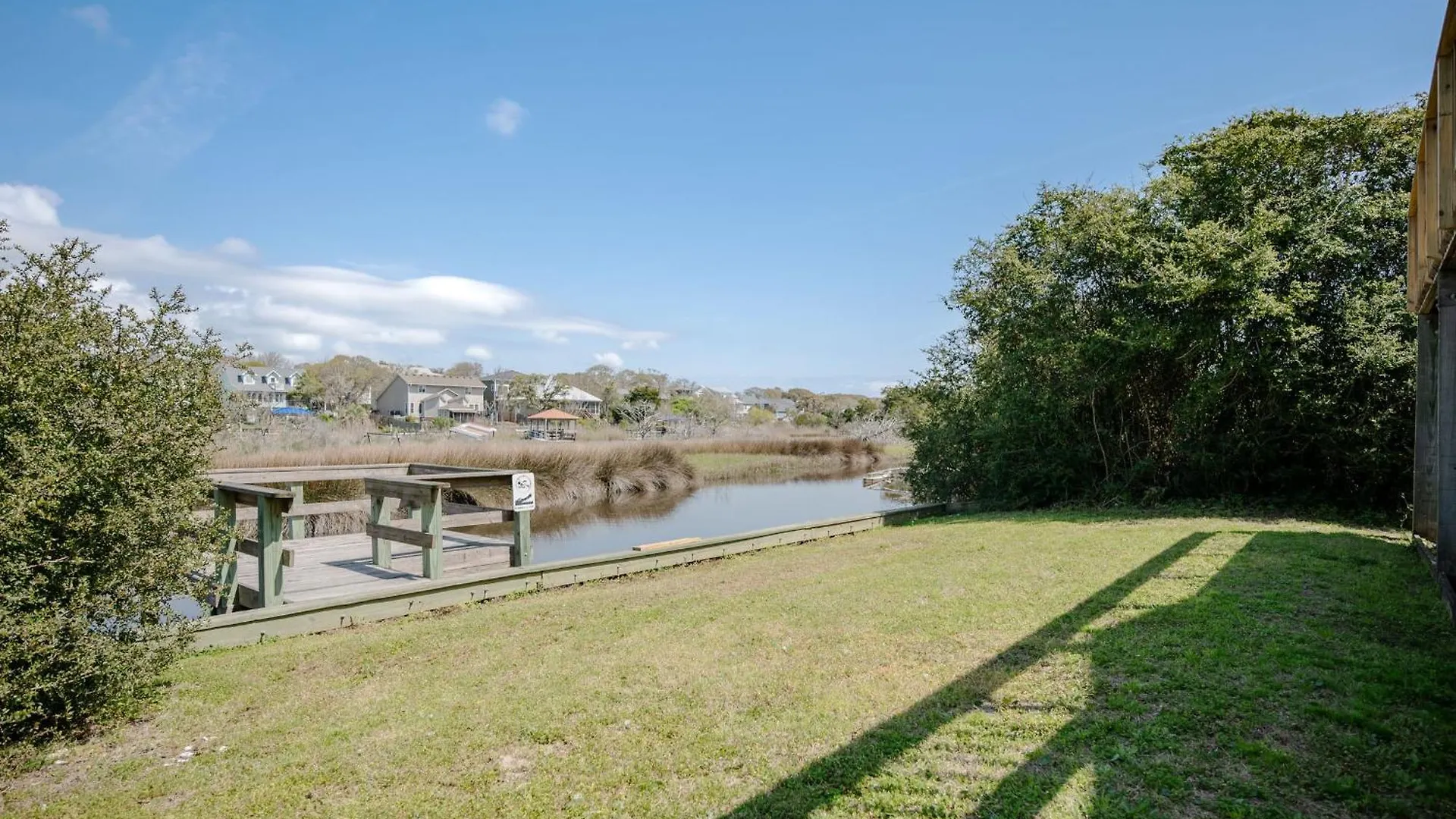 Otter By Oak Island