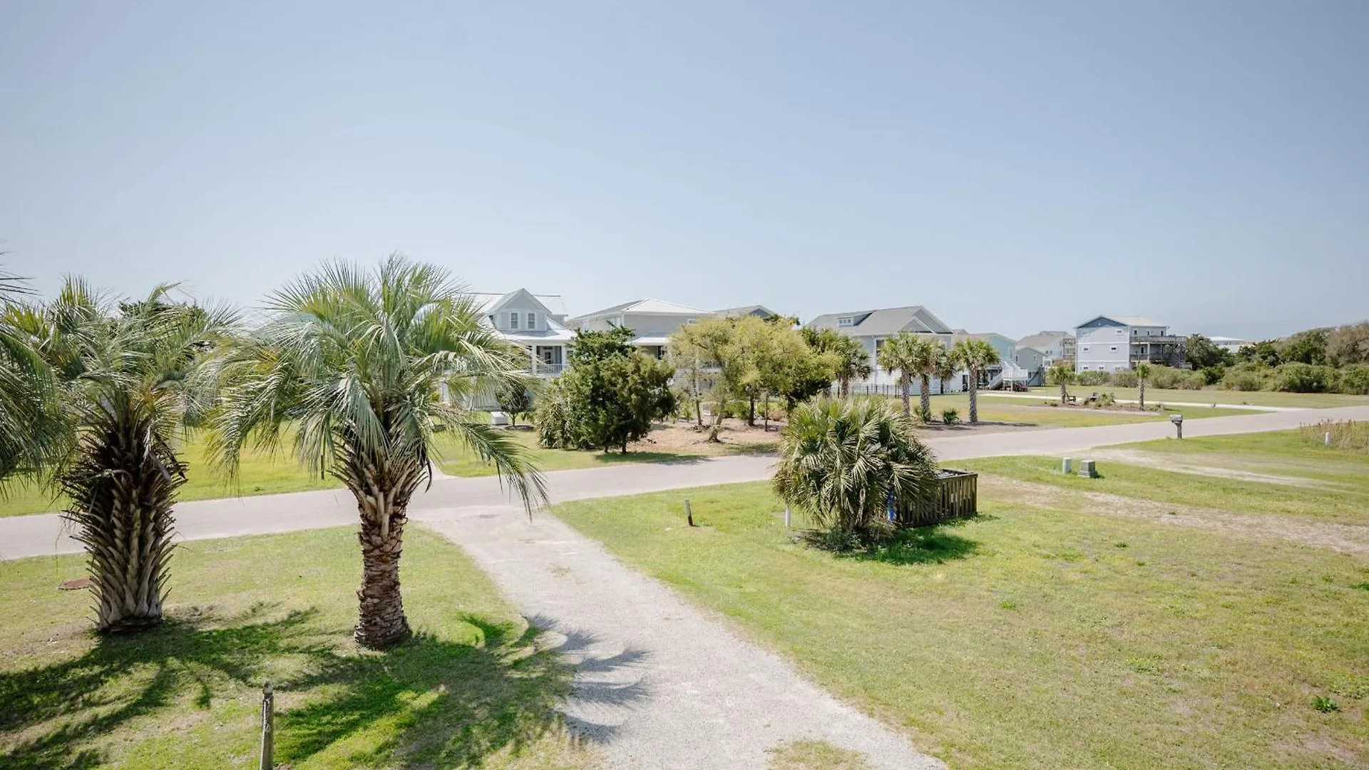 Holiday home Otter By Oak Island