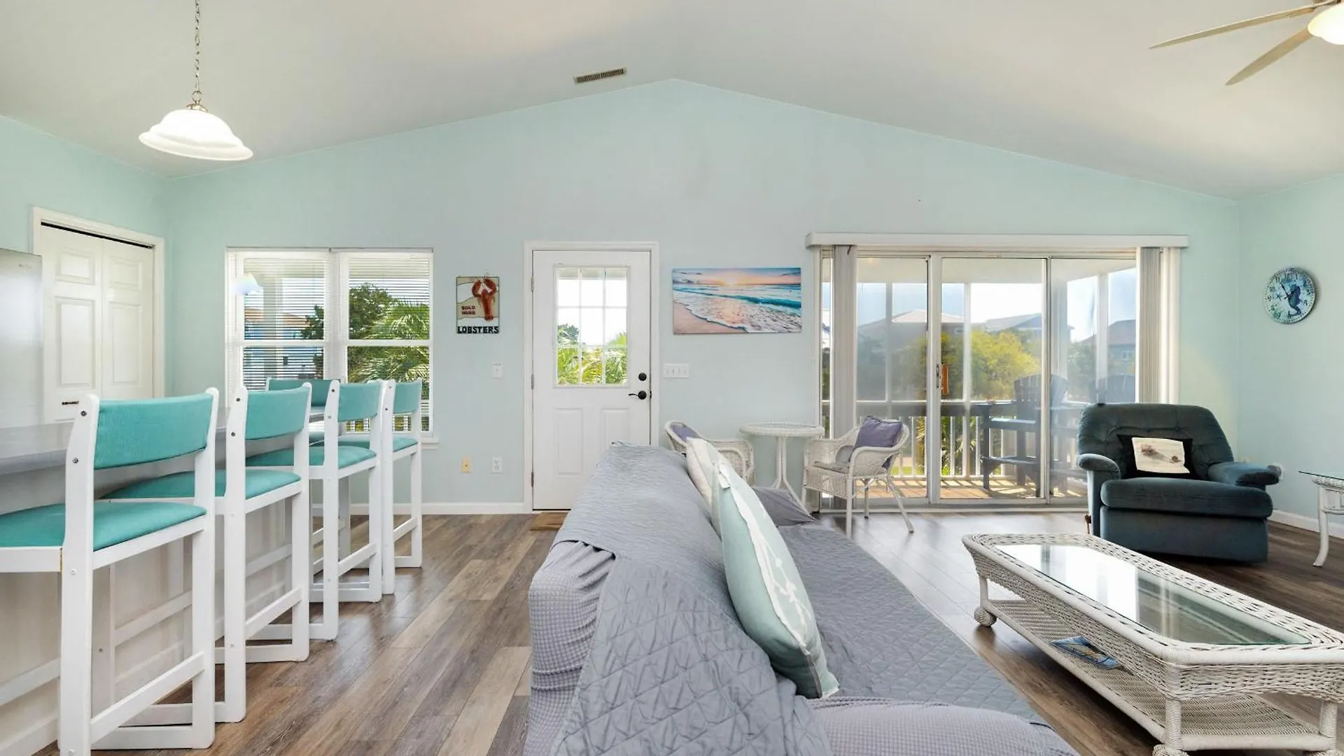 Holiday home Otter By Oak Island