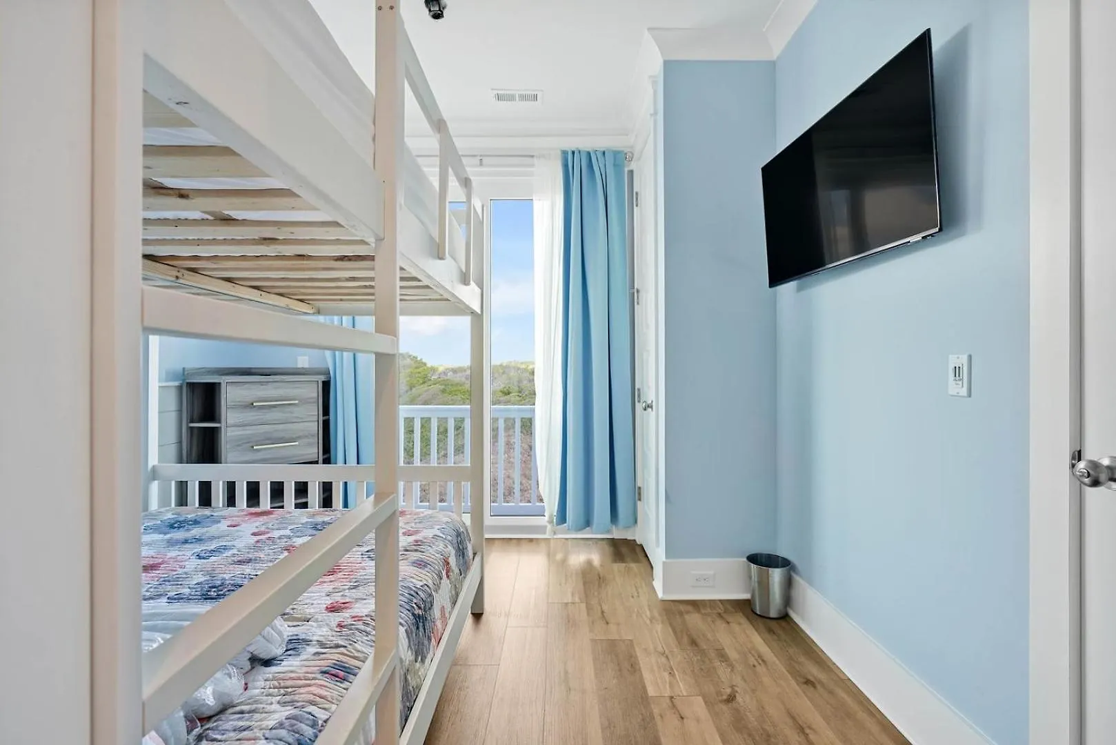 Admiral's Oak Island