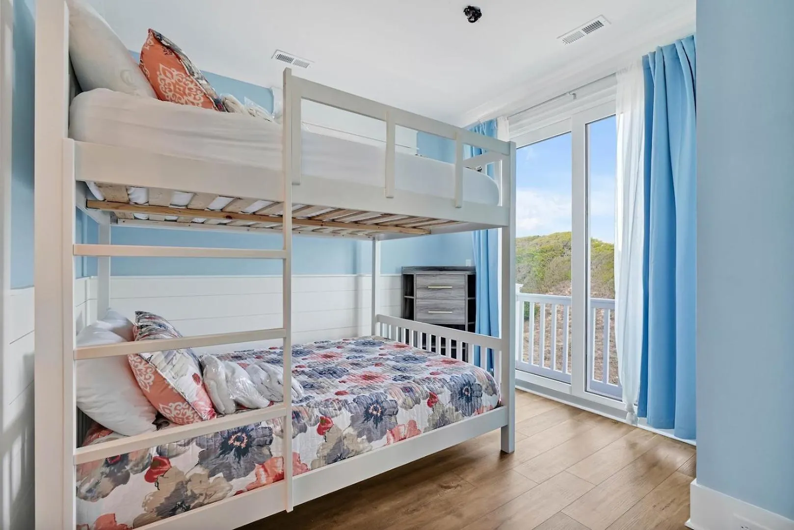 Admiral's * Oak Island