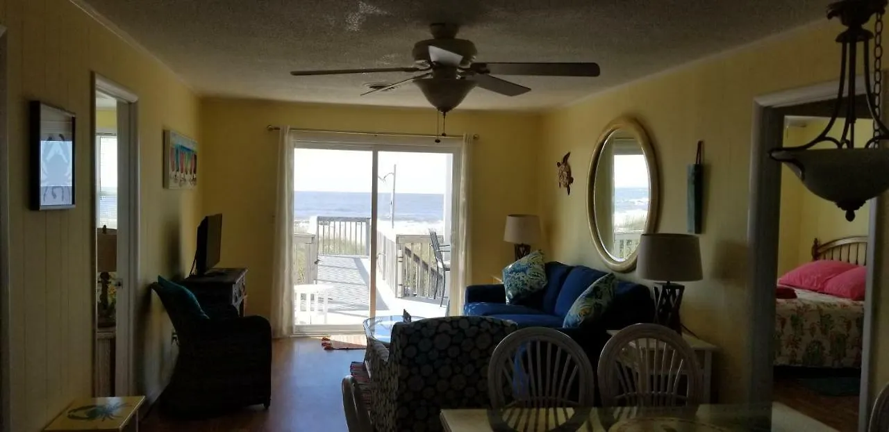 Blue Crab Cove * Oak Island