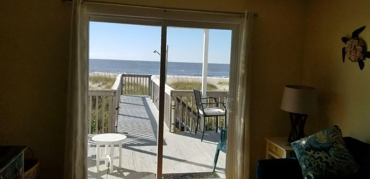 Blue Crab Cove * Oak Island