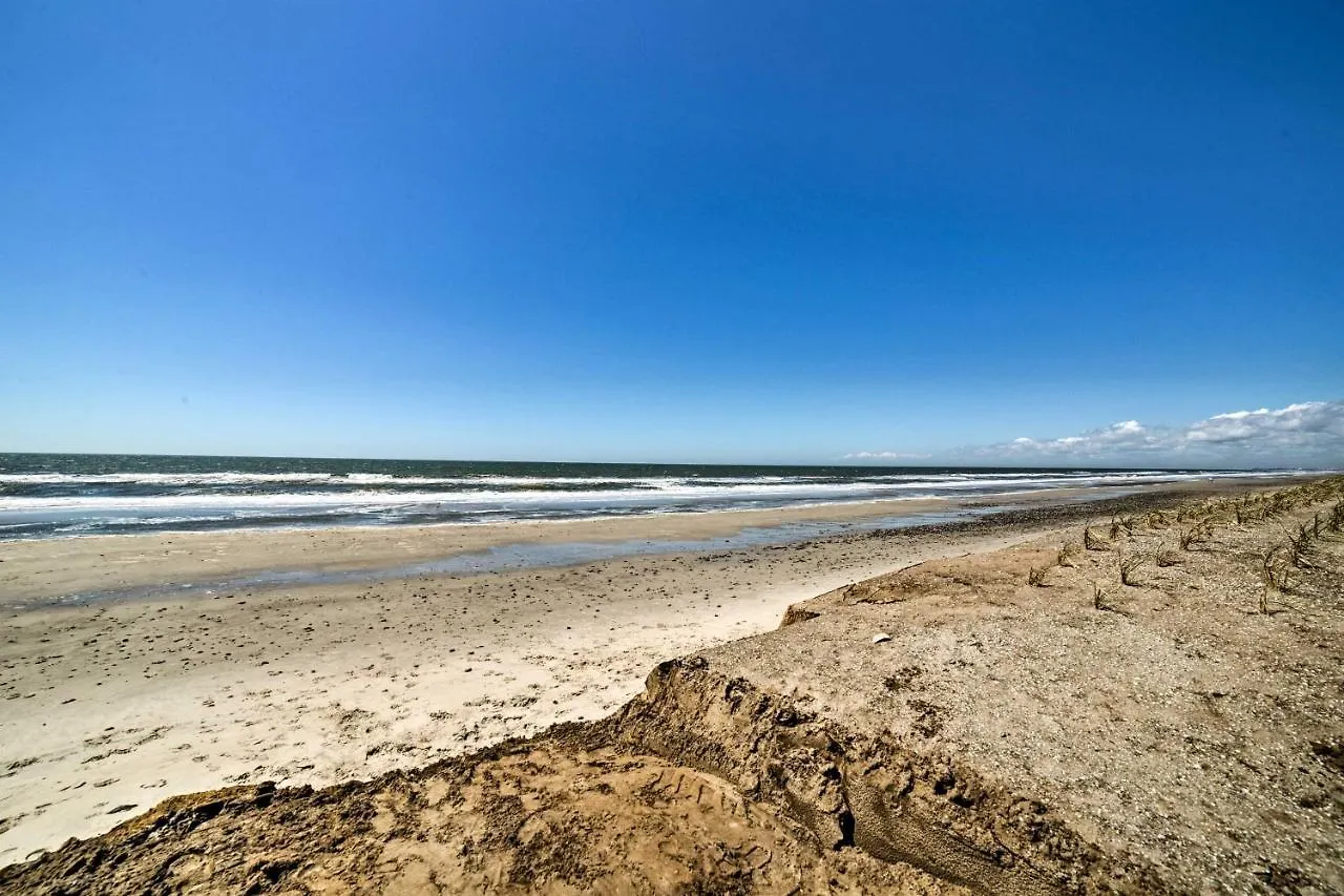 - Walk To And Intracoastal!