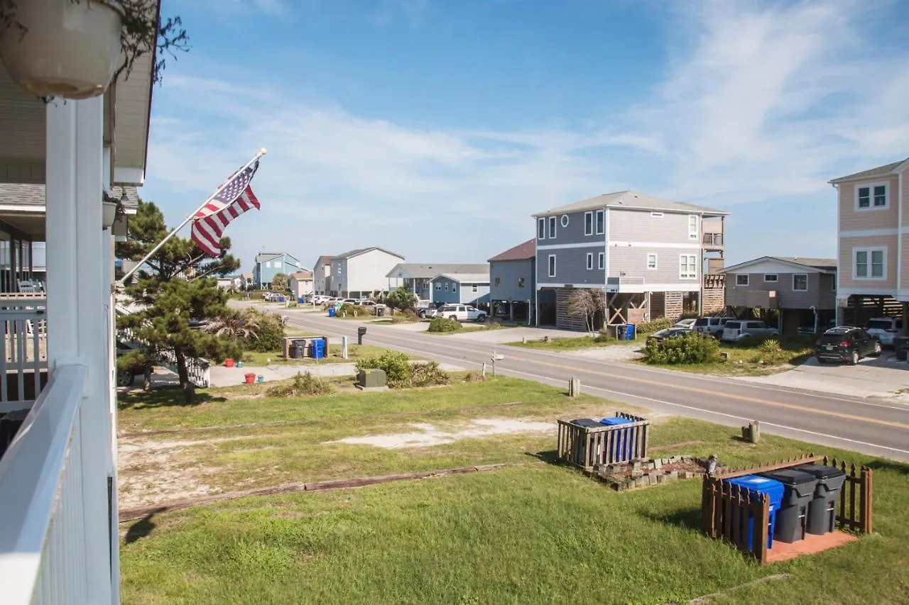 Shore Beats Work By * Oak Island
