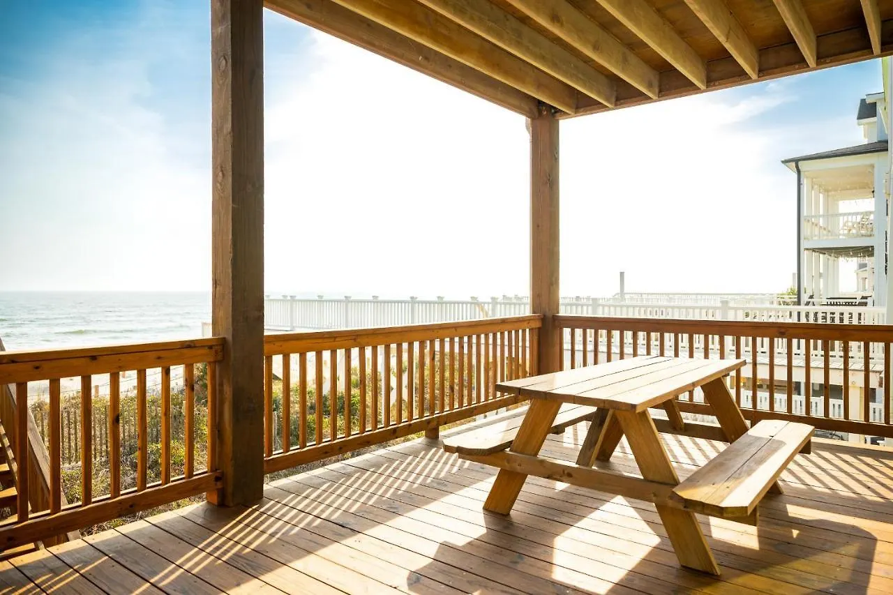 Island Retreat By Holiday home Oak Island
