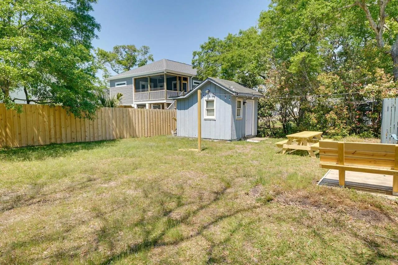 With Spacious Backyard And Porch Oak Island