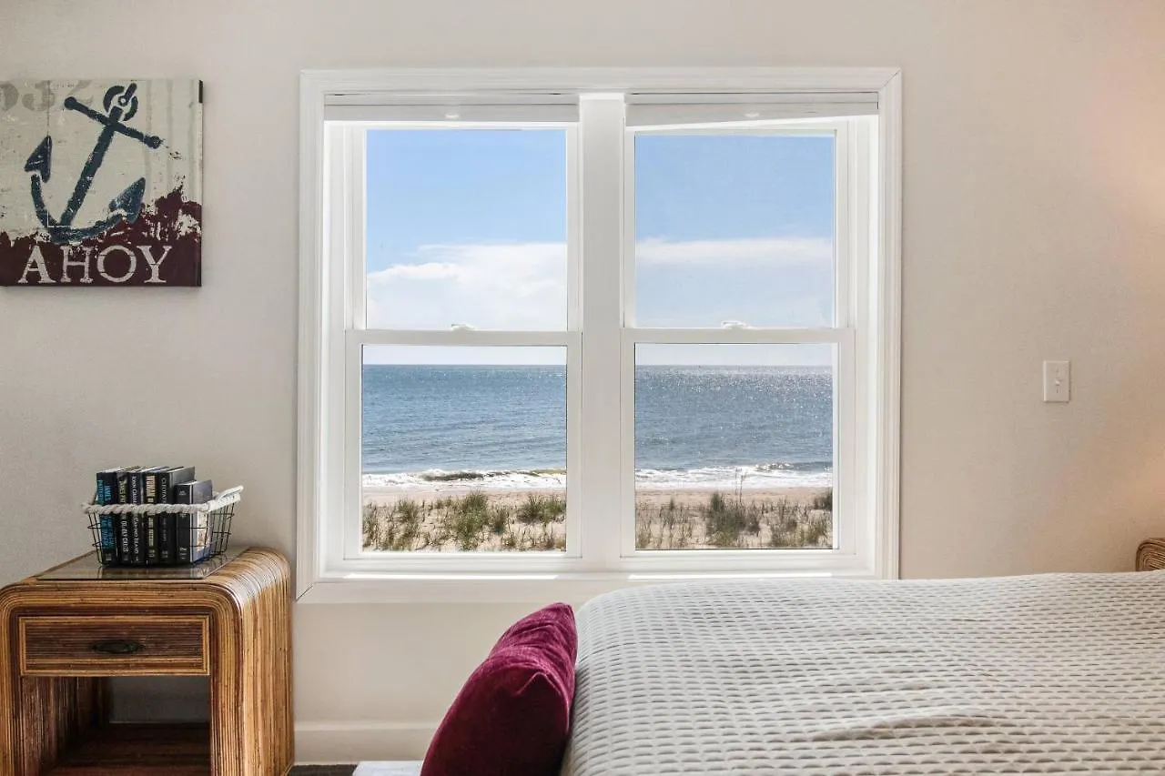 The Big House * Oak Island