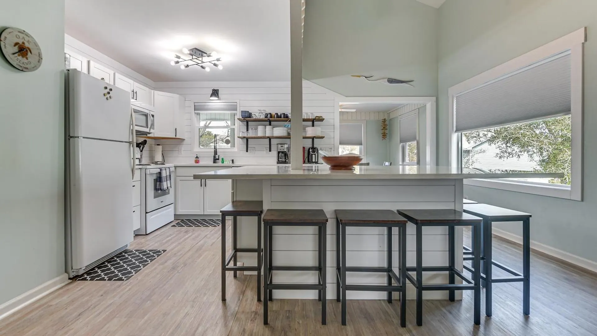 Casa vacanze With Pool Walk To Long Beach! Oak Island