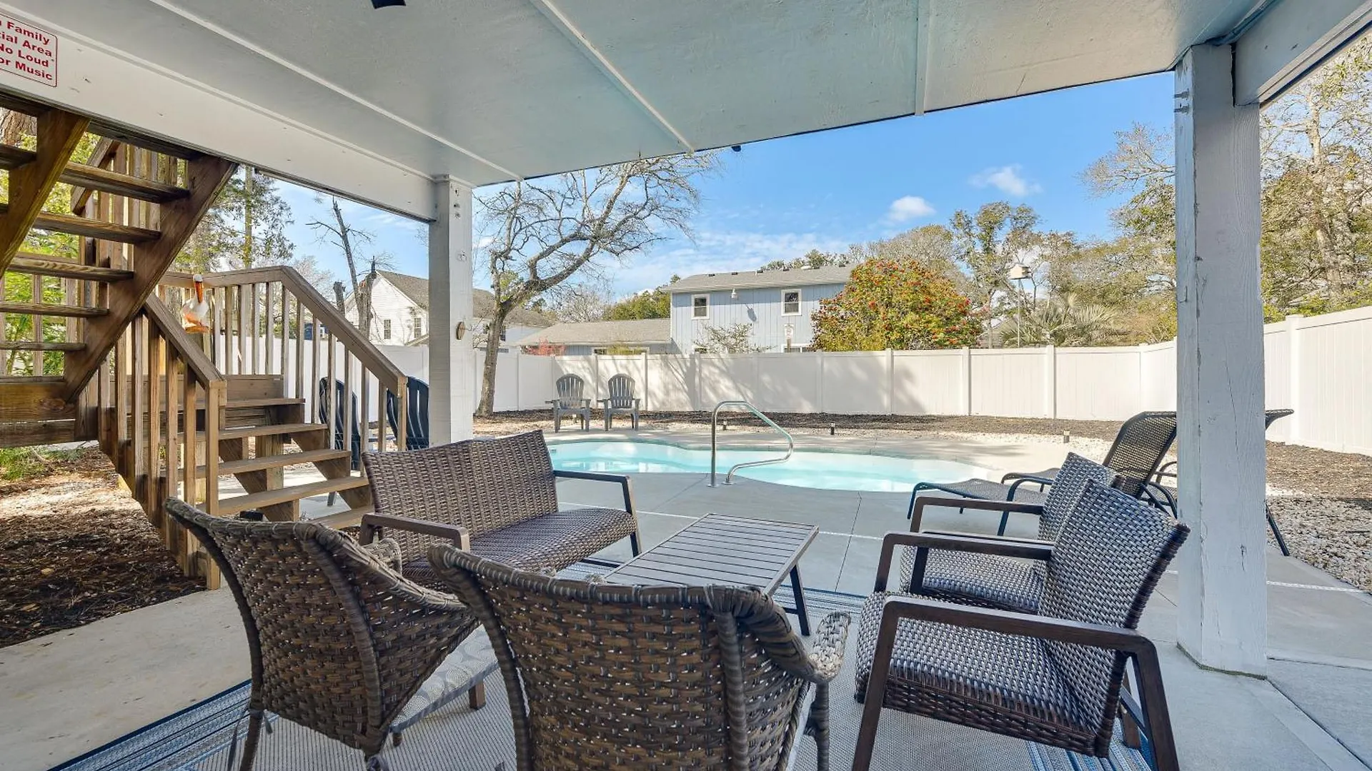 With Pool Walk To Long Beach! Casa vacanze Oak Island