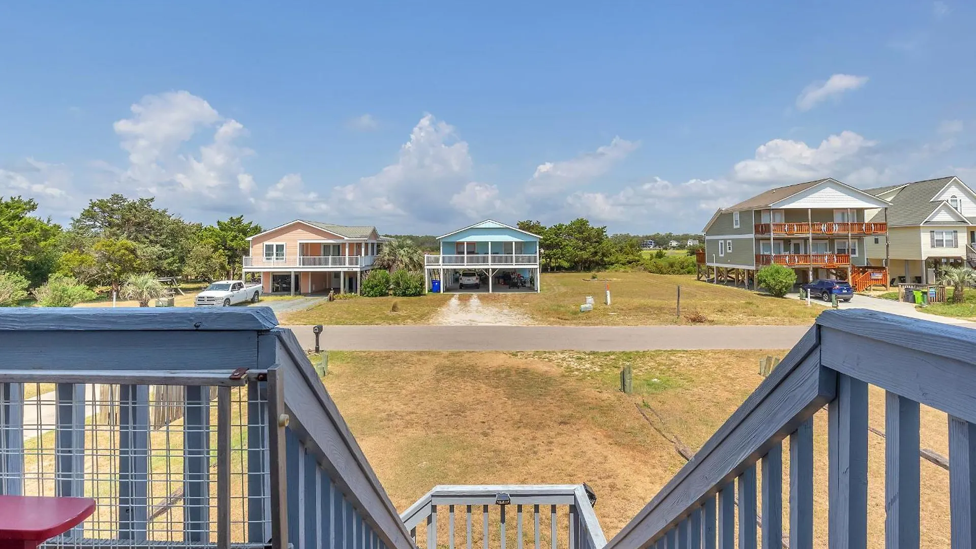 Shore Beats Work By Holiday home Oak Island